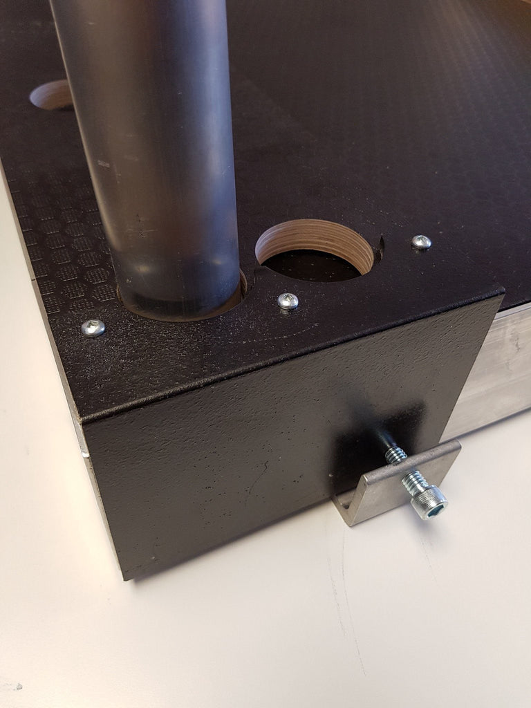 Leg Bracket. Leg Positioning Bracket