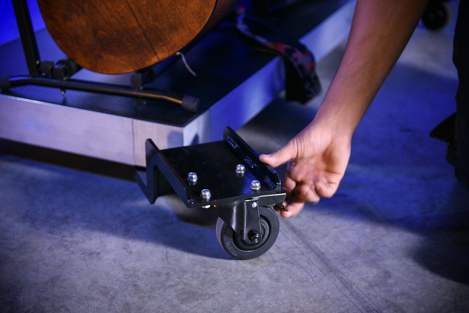SB Decks - Low Mount Outrigger Wheel Bracket