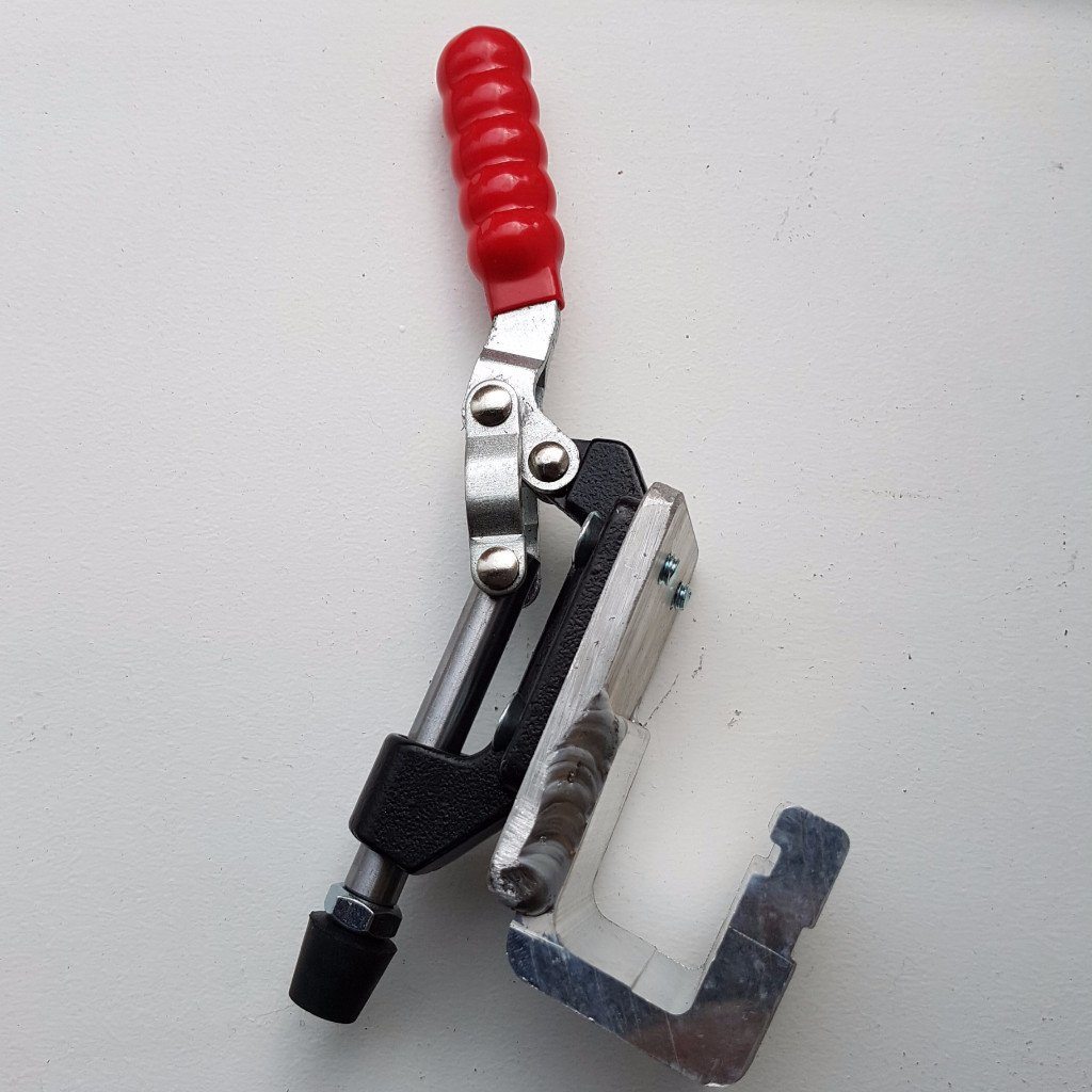 Wagon Brake Clip